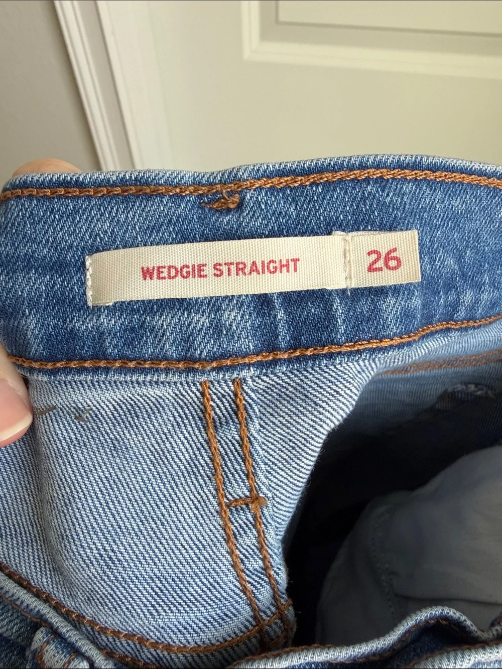 LEVI’S Wedgie Straight Denim Jeans